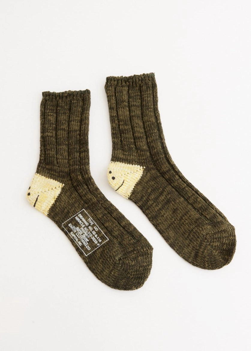 56 Yarns MA-1 RAINBOWY HAPPY HEEL Socks