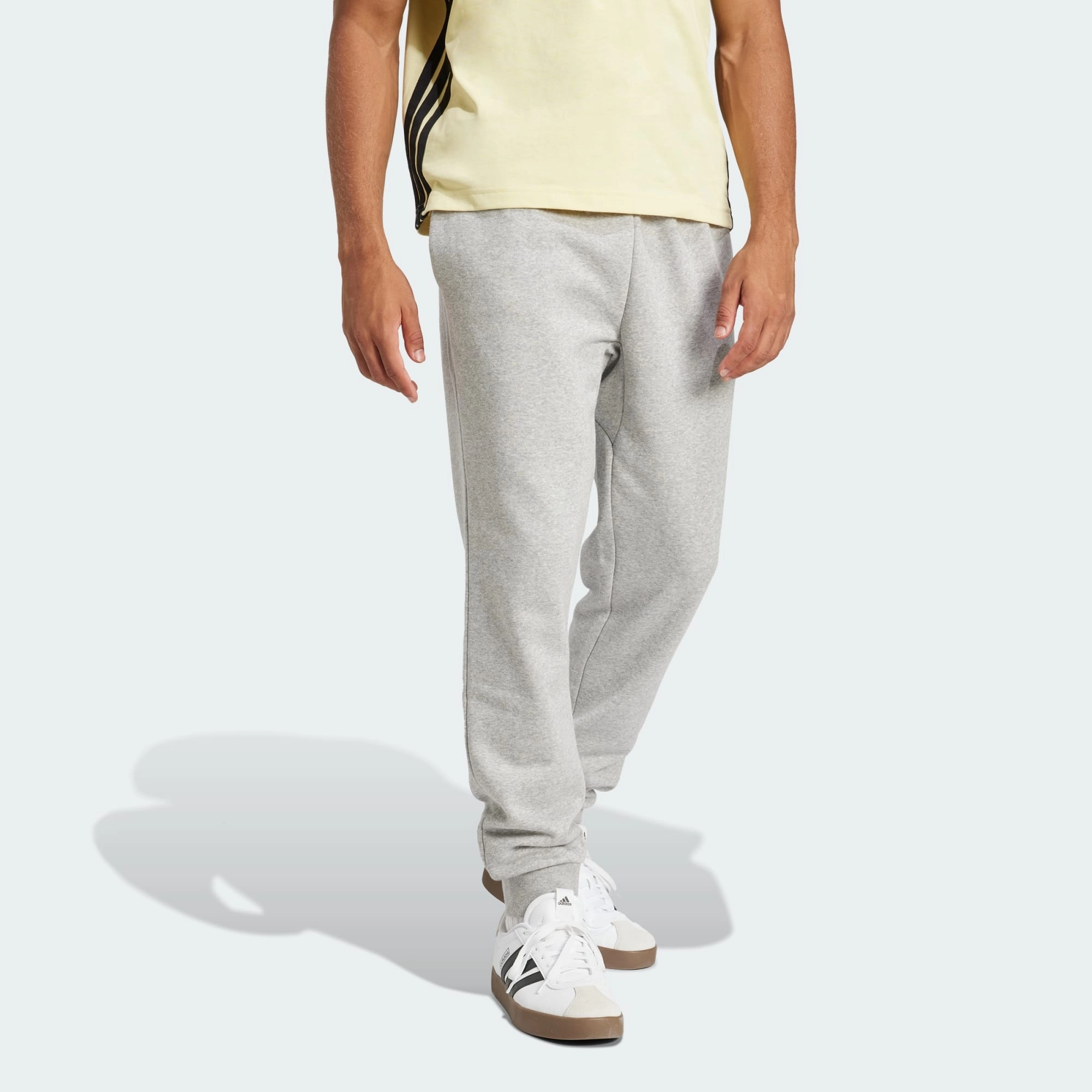 ADIDAS MEN'S ESSENTIALS FEELCOZY FLEECE GREY SWEATPANT