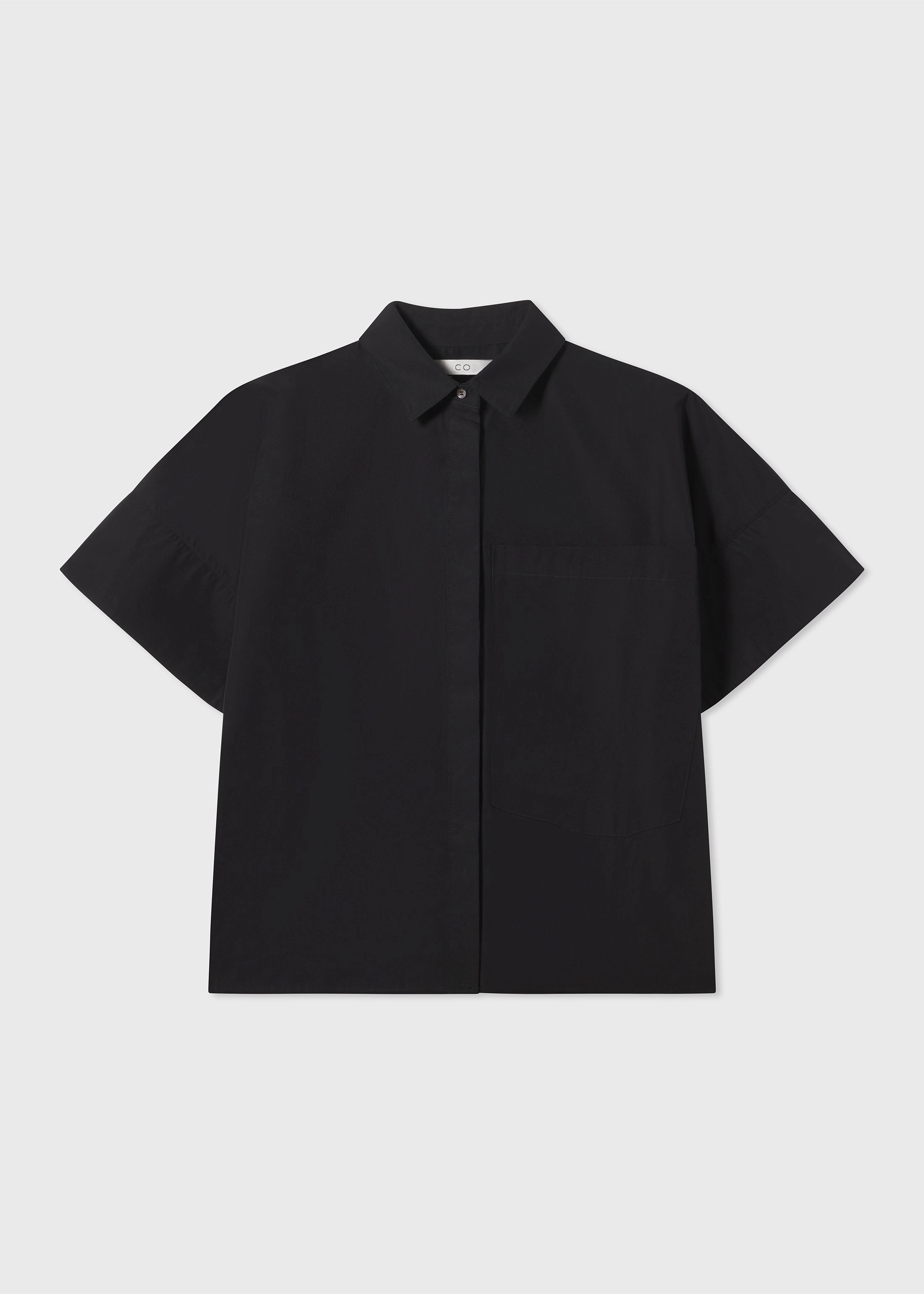 Boxy Short Sleeve Shirt in Cotton Poplin - Black