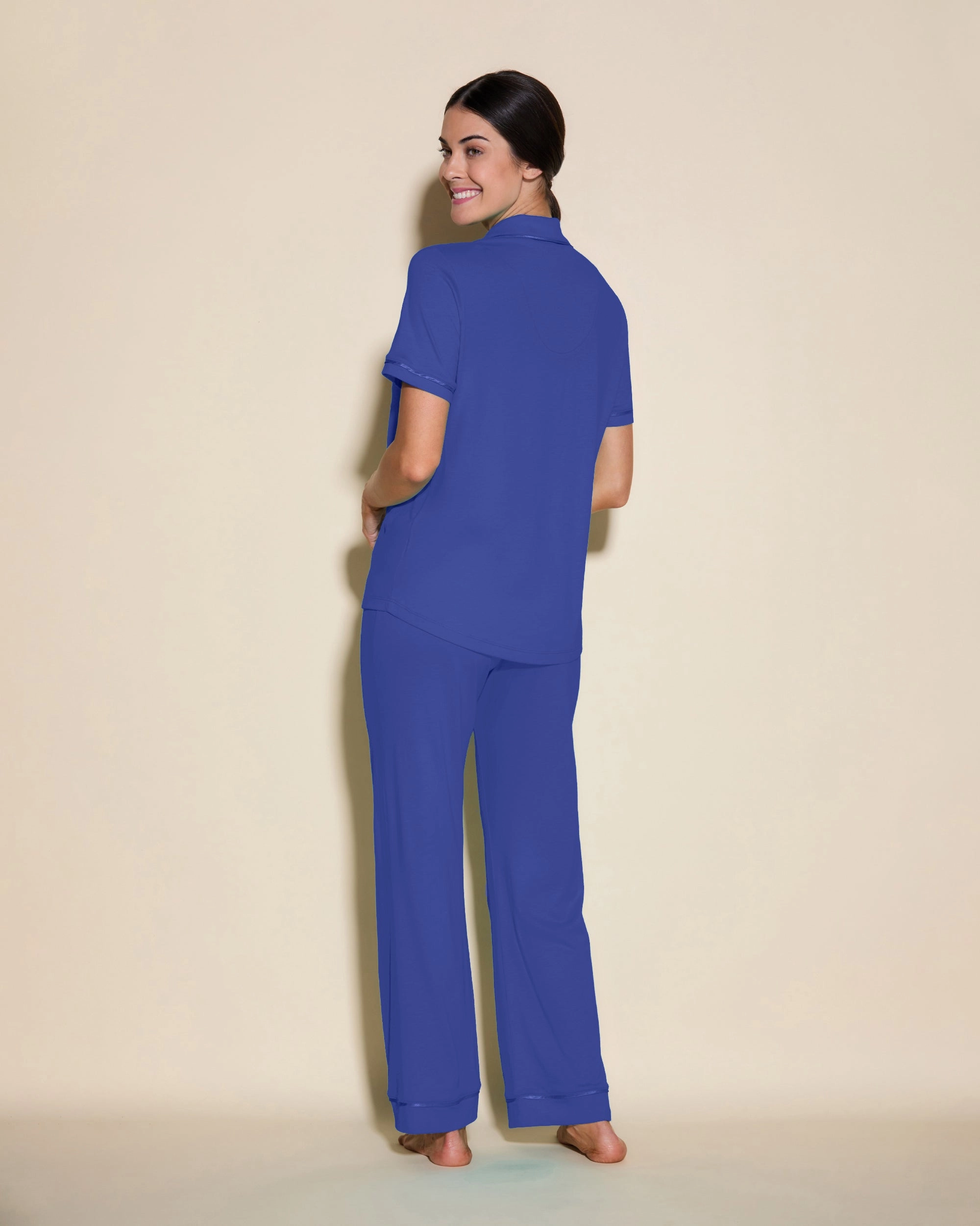 Conjunto De Pijama Con Camisa De Manga Corta Y Pantalones
