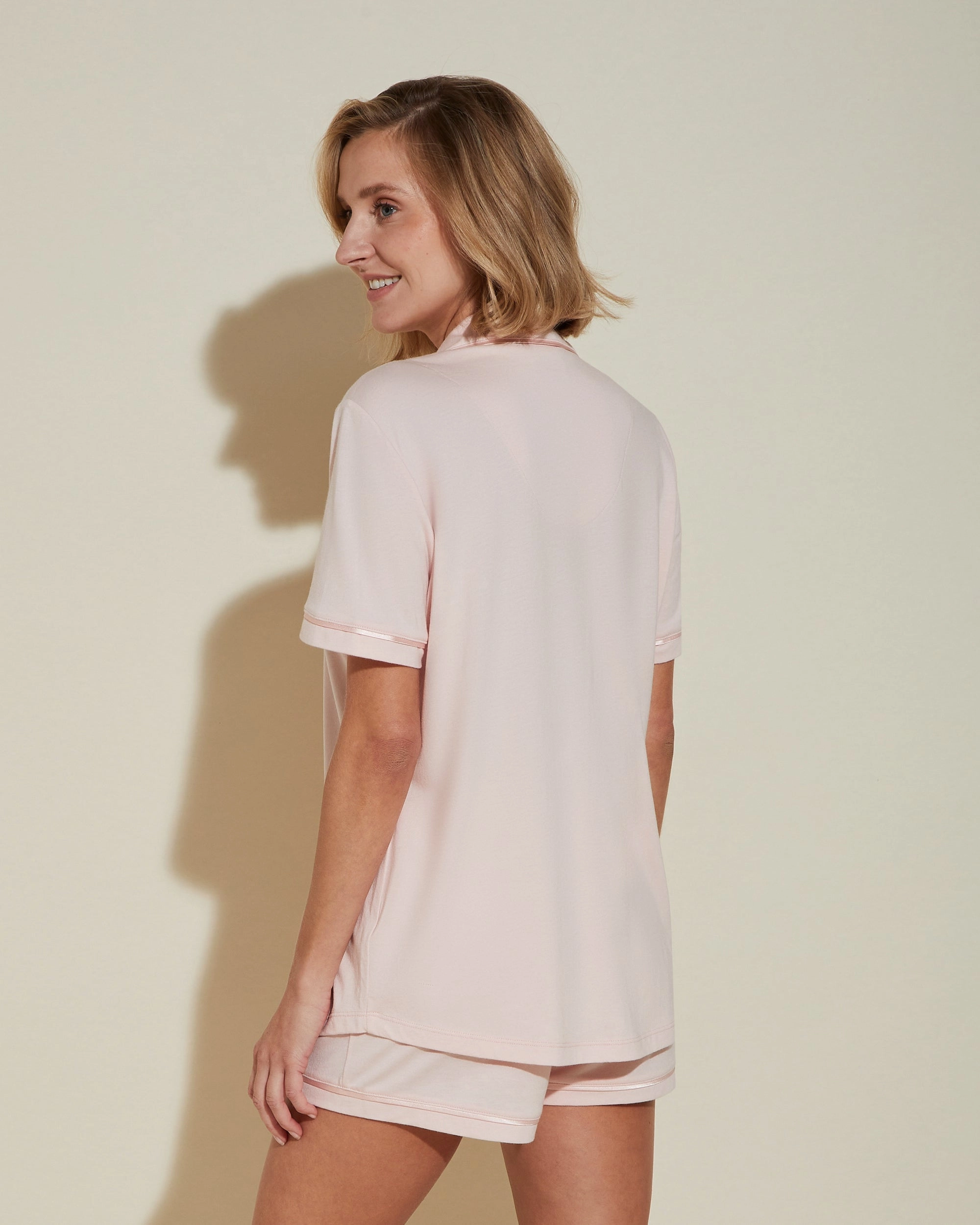 Ensemble Pyjama Haut À Manches Courtes Et Boxer