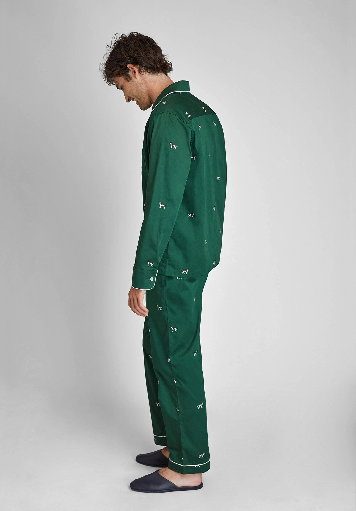 Henry Pajama Set in Embroidered Hounds
