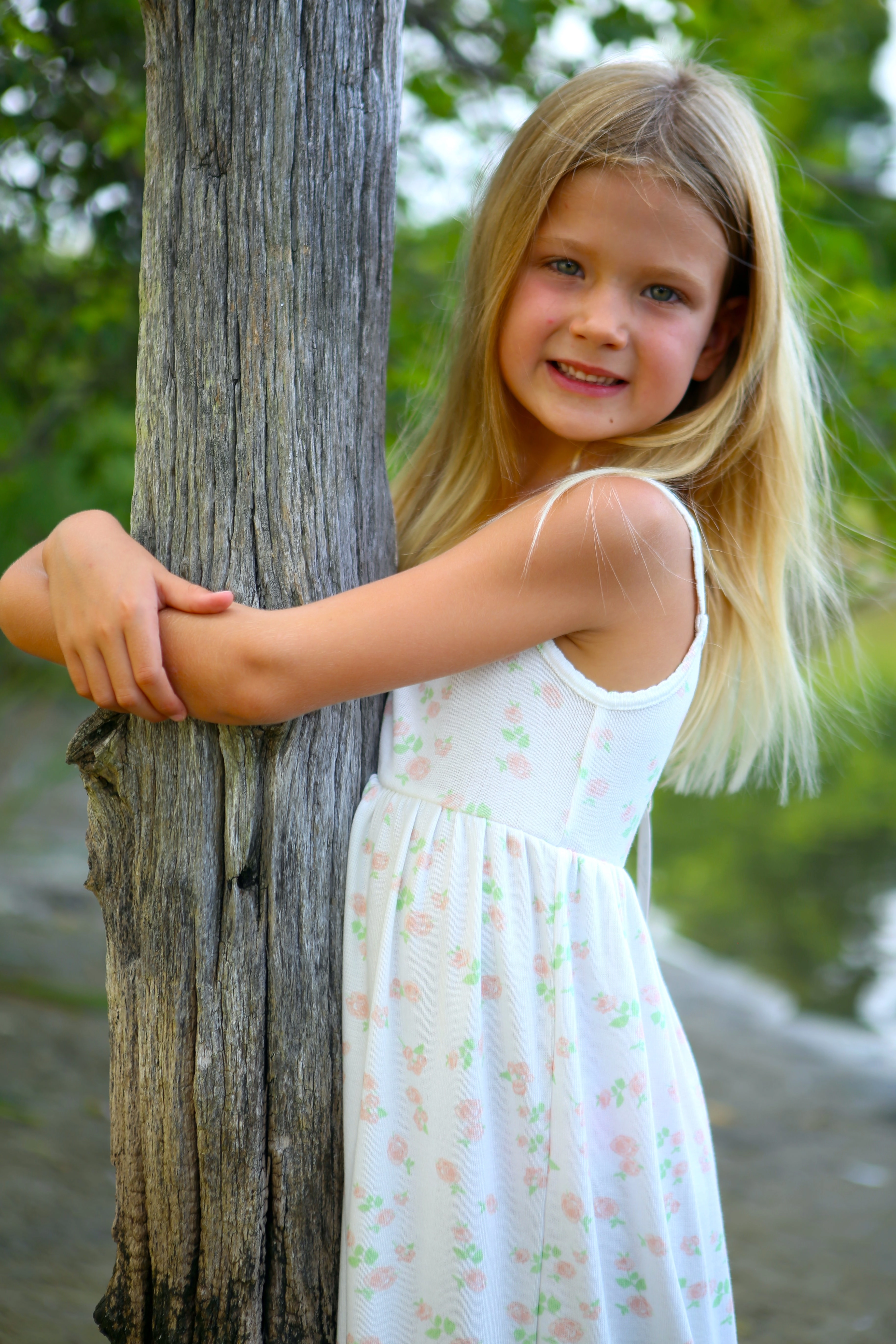 KIDS PRINTS LOOKBOOK