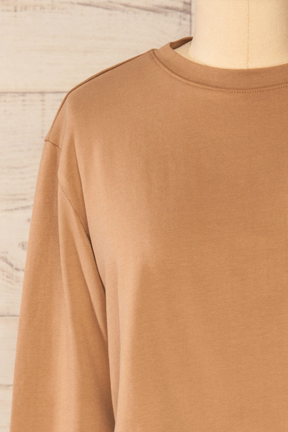 Pato Taupe | Long Sleeve Crop Top