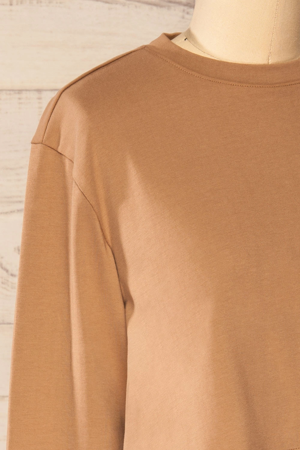 Pato Taupe | Long Sleeve Crop Top
